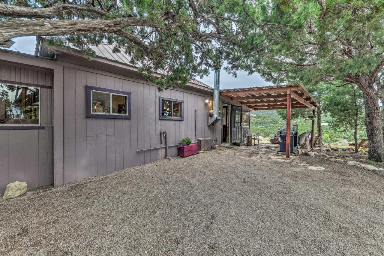 Cozy High Rolls Cottage Near Hiking Trails! Cloudcroft Exterior photo